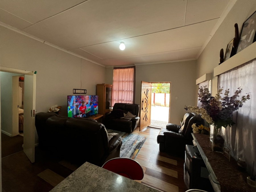 To Let 3 Bedroom Property for Rent in Top Town Eastern Cape